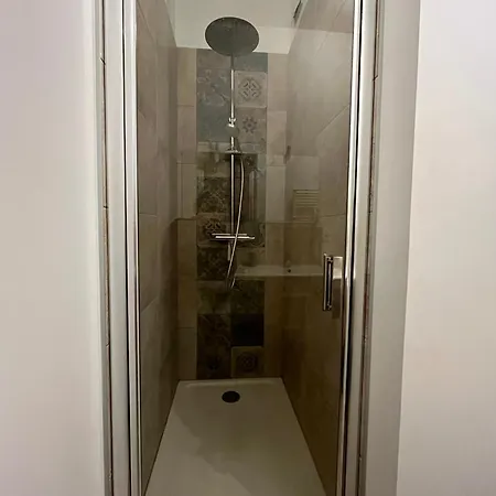 T4 Hausmanien Calme Jardin Alexandre Place De La Liberte Appartement *